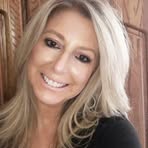 Angela Manfre - Facebook