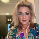 Angela Marks - @amarks7 - Instagram