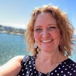 Angela Mayers - @standupncheer - Instagram