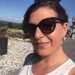 Angela Mena | Mental Wellness Advocate - @angelamena25 - Instagram