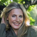 Angela Moffat - @angelamoffattravels - Instagram