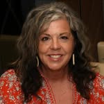 Angela Harris Munson - @dundee_munson - Instagram