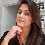 Angela Oliveira - @angelaoliveiranails - Instagram