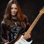 Angela Petrilli - Guitarist - @angelapetrillimusic - Instagram