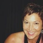 Angela Renwick - @angelamac555 - Instagram