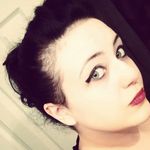 Angela Robillard - @eyeloveyou_nique - Instagram
