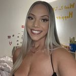 Angela LoMastro - @angela.rose.12 - Instagram