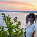 Angela Passacantilli - @angela.rose.flower - Instagram