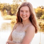 Angela Schlueter - @ang1e_jean - Instagram