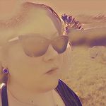 Angela Scully-Pollock - @picklepiggie - Instagram