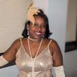 Angela Singleton - @angelsbakencakes - Instagram