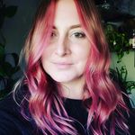 Angela Starner - @starnatiousa - Instagram