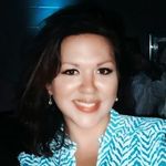 Angela  De La Garza - @angeladlgthestrand - Instagram