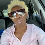 Angela Sutton - @angela1577 - Instagram