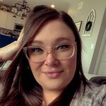 Angela Tanner - @vallegirl89 - Instagram