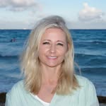 Angela Tanner - @tannerwiklof - Instagram