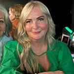 Angela Tully - @angela.tully.524 - Instagram
