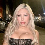 Angela Valer - @angela__valer - Instagram
