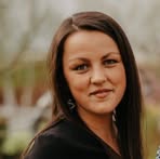Angela Vass - Facebook