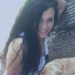 Angela Whitaker - @angelawhitaker91 - Instagram