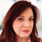 Dr. Angelika Ernst-Plörer - @dermatologie_suedharz - Instagram