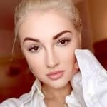 sugarbaby - @angelinagraves35 - Instagram