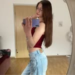 Angelina Hoffmann - @its.ange15 - Instagram