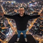 Ângelo Carvalho - @engravatadoofc - Instagram
