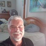 Angelo Novelli - @farfromover55 - Instagram