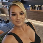Angela Pagonis (Evangelia Werner) - @angela__pagonis - Instagram