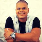 Angelo Santana - @cantorangelooficial - Instagram