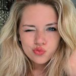 Angela Wolfe - @angie_wolfe_ - Instagram