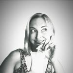 Angie Cave - @angie.cave1 - Instagram