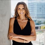 Angela Wulz Deaton - @awdeaton - Instagram