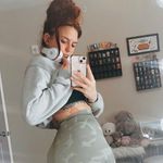 Angie Duncan - @angie.duncan.7547 - Instagram