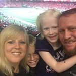 Angie Dutton - @sixduttons - Instagram