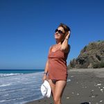 Angie Fox - @fox_angie - Instagram