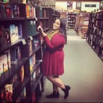 Angie Fox - @readinwithang - Instagram