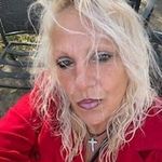 Angie Galloway - @dutchesswife74 - Instagram