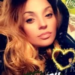 Angela Halstead - @halstead9510 - Instagram