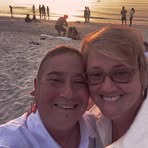 Angela Leduc - Facebook