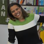 Angie Miles - @iamhappyreading - Instagram