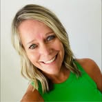Angie Munroe - Facebook