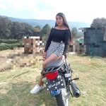 Angie Rueda - @bellaquithacruz - Instagram