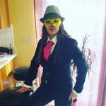 Angie Schmidt - @angie6882 - Instagram