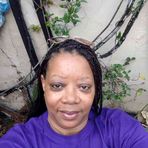 Angie Snelling - Facebook