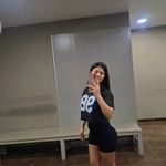 Angie Valle - @angievt_24 - Instagram