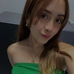 Angie Valle - @angievalle17 - Instagram