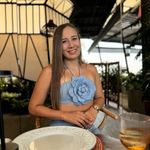 Angie Vallejo - @angie_vallejo30 - Instagram