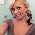 Angie Willis - @angie.willis1111 - Instagram